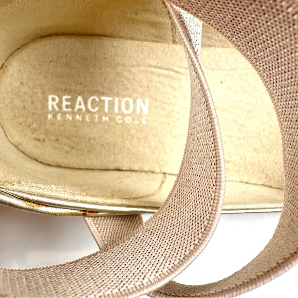 Girl’s Kenneth Cole Reaction Tap Glitz Metallic Gold Ballet Flats - Picture 7 of 10